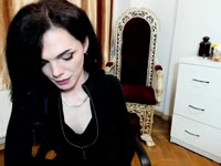 cWhen we are in private i like seduce, and heat to my customer, that in this way what are i also, i like treating them well and feel comfortable, and of course like the show that I can do