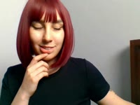 Ready for a redhead with a slim body and big pussylips? Let
