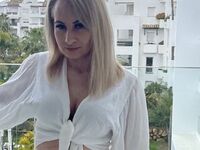 fingering cam slut AdellynRose