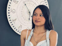 cybersex chat room LillyBonnet