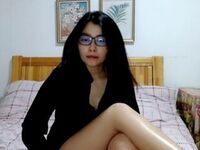 fingering girl chat LinaZhang