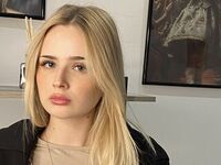 webcam girl chatroom MarnieRhyner