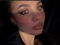 hot webcam video SeemaRedhouse