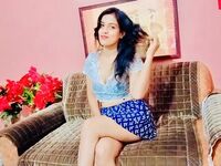 kinky cam photo TaraLeo