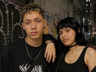 online video chat room AxelAndCloe