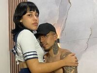 webcam couple chat ChloeAndTyler