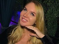 fetish livesex AlesiaStrict