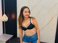 squirting girl webcam video IsabelaAdans