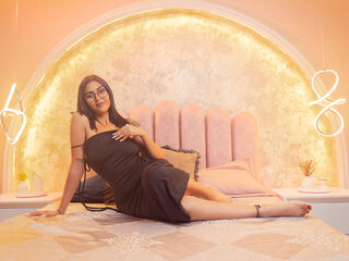 webcamgirl chat room AishaCarpenter