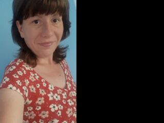 naughty camgirl AliceKatty