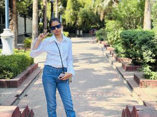 camsex photo AmairaSingh