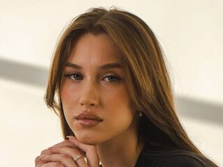 sex webcam chatroom AmelinaBrauberg