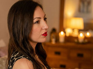 hot cam slut ArishaElara