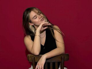 hot cam slut AureliaChirico