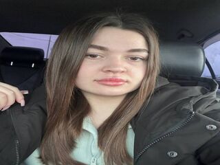 camgirl porn cam AvelineMyst