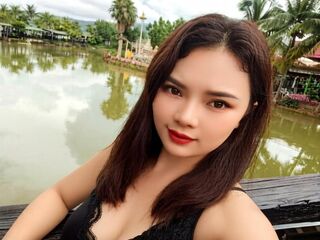 adult cam BellaElina