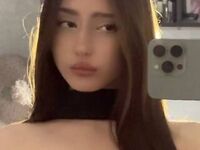 girl topless BellaJersiquins