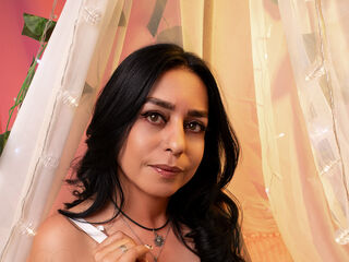 topless girl BiancaCollinss