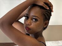 webcam girl BrianaHadid