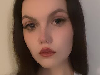 webcamgirl BrittaAmrine