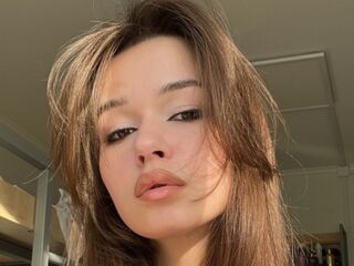 camgirl playing with vibrator CathrynStinger