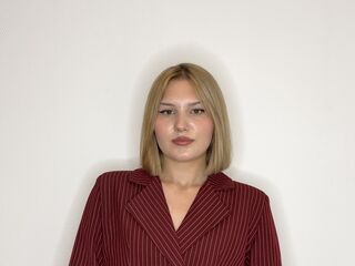 cam girl masturbating CatrinaKennelty