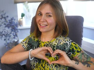 fingering camslut ChauFullmore