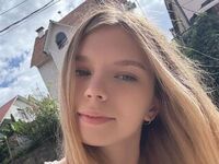 adult chat ChloeFruye