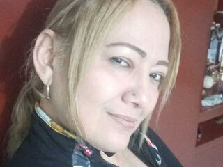 fingering girl cam ClauDarling