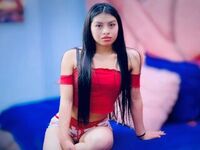 beautiful webcamgirl CloeScoper