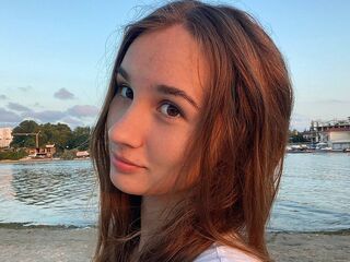 nude webcamgirl DignaKilts