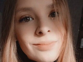 camwhore shaving pussy DoreneSiminski