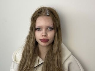 naked DorindaHeyden