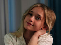 shower webcam DorisCounsell