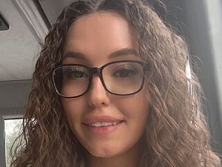 nude camgirl picture ElanorSiefke