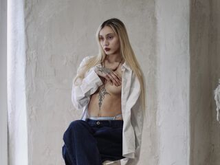 camslut webcam video EllieXeno