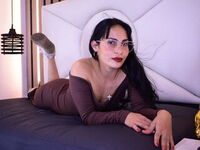 camgirl masturbating with dildo EstrellaSuan