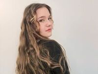 camgirl fingering shaved pussy GrayceSerrell