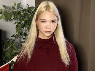 shower web cam HeideSarkar