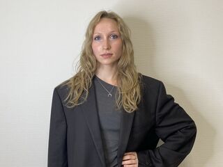 adult cam chat IrinaVelzeboer
