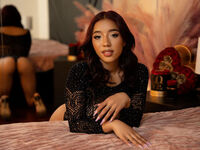 free chatroom IvannaBrooks