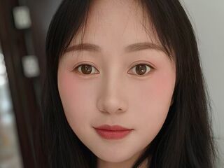 camgirl shaving pussy IvyLily