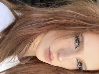 fingering webcam girl JennieRaheem