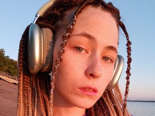 nude webcam girl photo JodeeChum