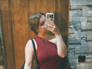 camwhore masturbating with sextoy KandaceKatzman