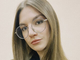 webcamgirl video chat KaraTribley