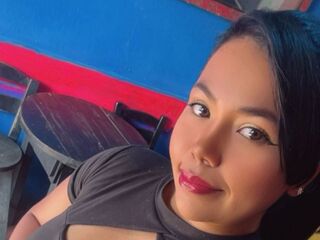 free livecam KarinWilliams