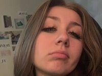 live cam girl KatiesPiers