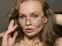 hot cam girl spreading pussy KattyWests