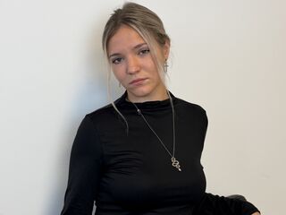 hot striptease show KeiraTullier